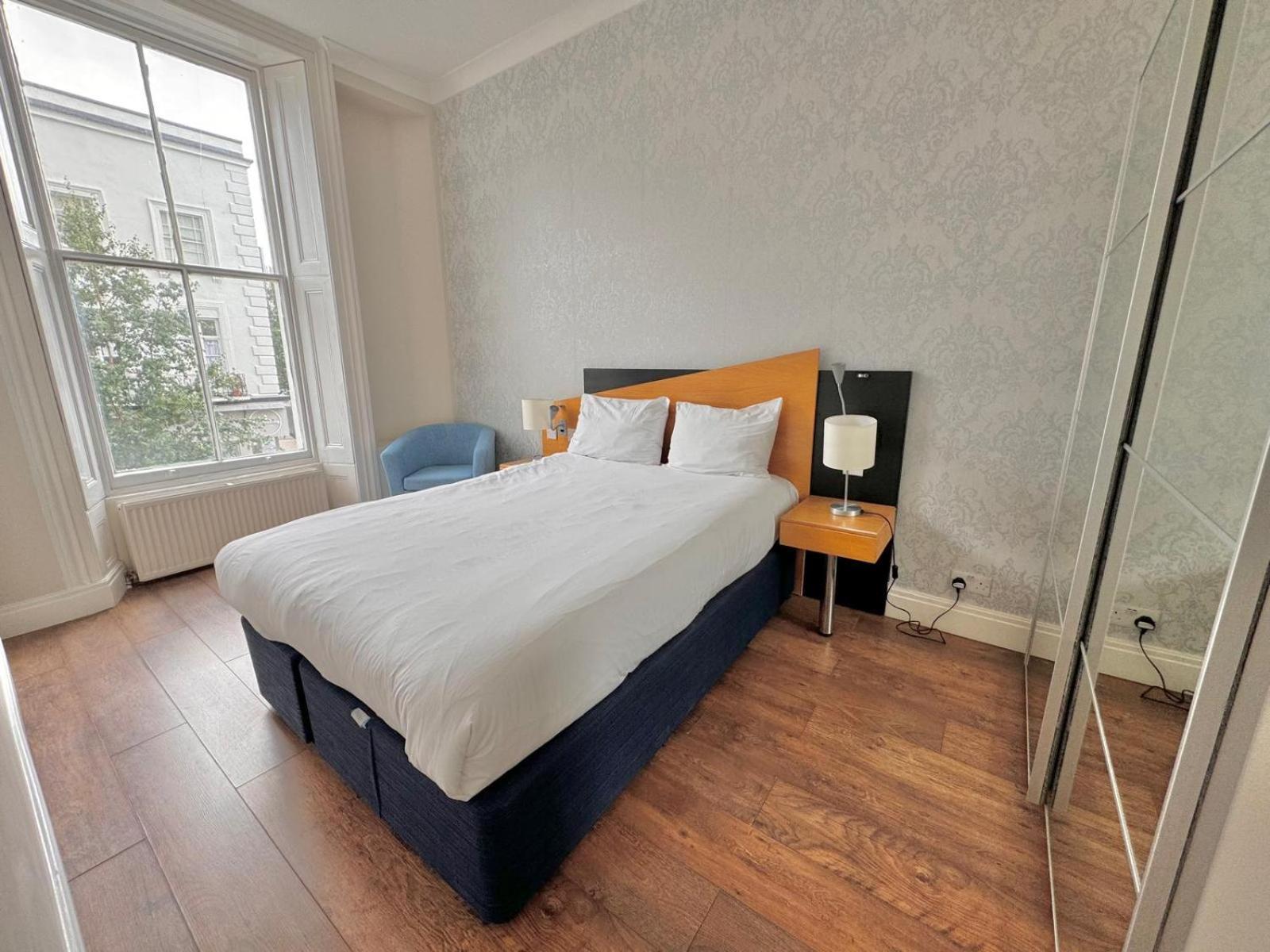 The Beverley Apartments London - Victoria Luaran gambar